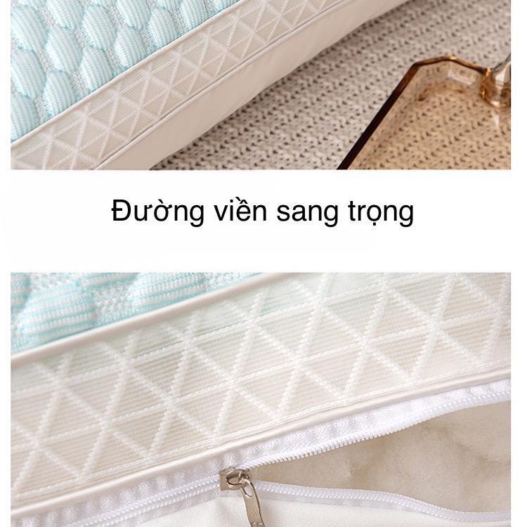 Product Introduction of Gối băng lạnh NAMIA BEDDING ruột bông trắng tinh khiết. Gối dệt hạt đậu vải thun lạnh mềm mại thoáng mát kích thước 50*70cm 15