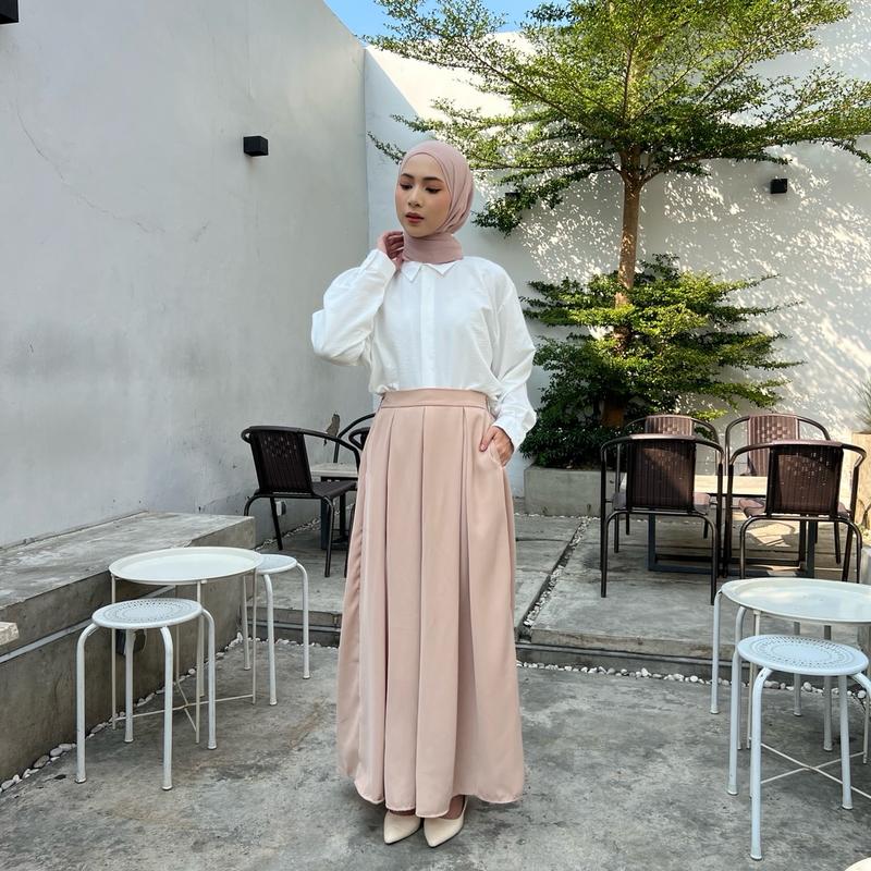 Shenina skirt By March | Vintage skirt | Panjang 98cm| Cutting A-line 4