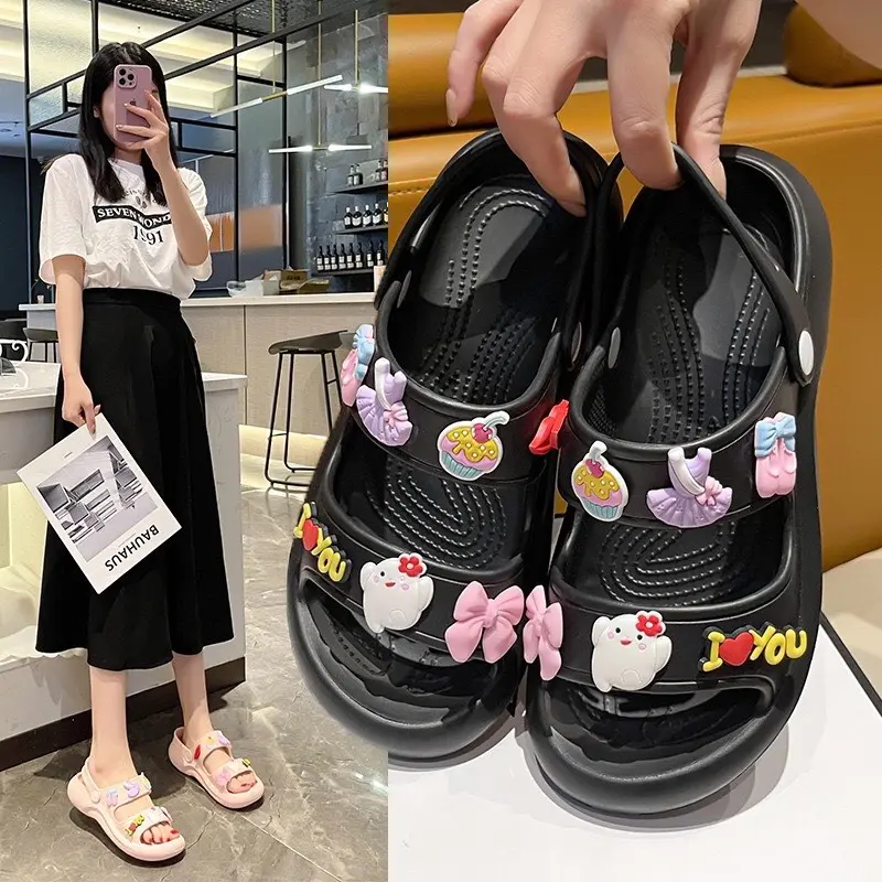 Dép bánh mỳ nữ, sandal 2 quai ngang gắn sticker siêu hot 7