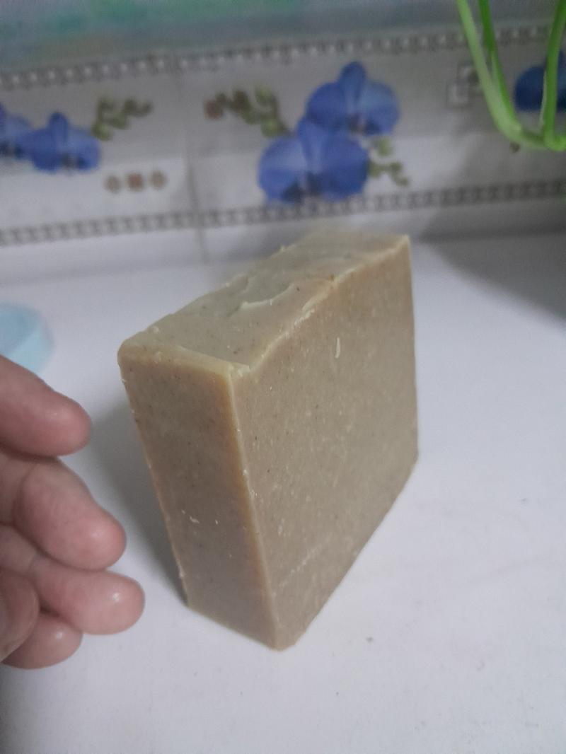 Product Introduction of Xà phòng dược thảo sạch sâu chuyên biệt dành cho da viêm ngứa, mụn lưng Dưỡng Body Sen 7
