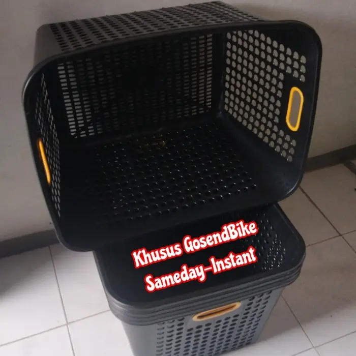 Keranjang Pajero Hitam Plastik / Keranjang Baju Laundry Gagang Kuning 1