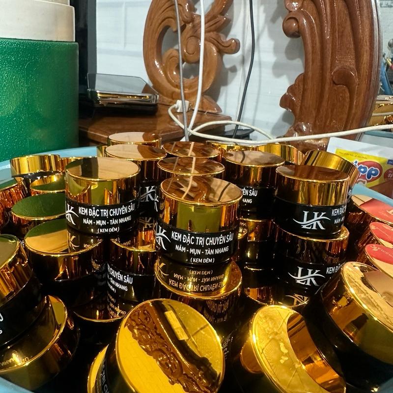 Kem N ám đêm ,t àn nhang,M ụn Làm Đ ẹp Da, 1