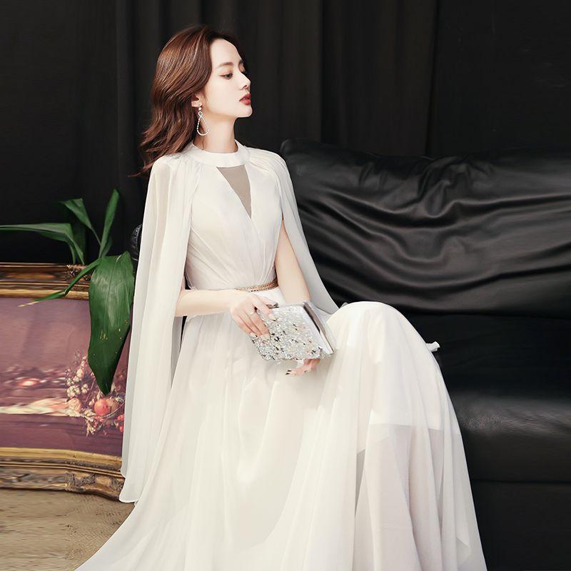 Váy dạ hội trắng đính đá - Set công chúa phối áo khoác lụa sang trọng 2