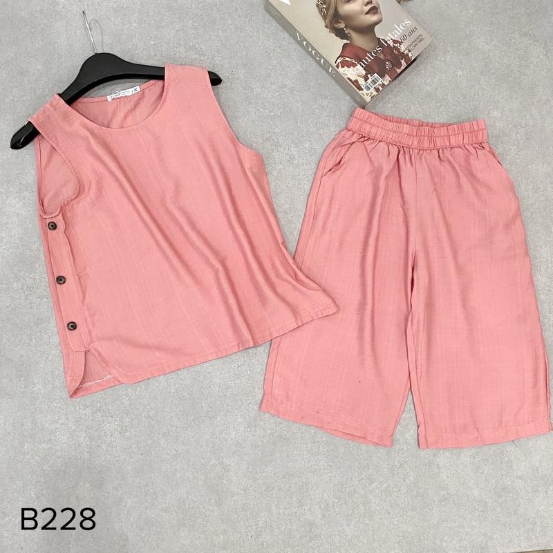 Bộ đũi tơ quần lửng áo sát nách Nữ sz 40 - 70kg Women Nhung Top Jacket Pants Kem 1