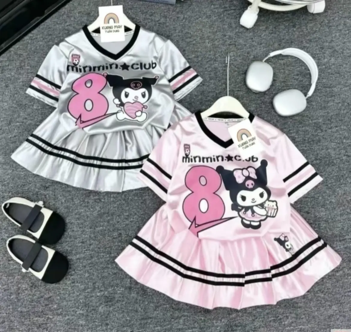 Set bộ váy xếp ly cho bé in hình KURUMI dễ thương chất liệu vải bóng sz 9-44kg