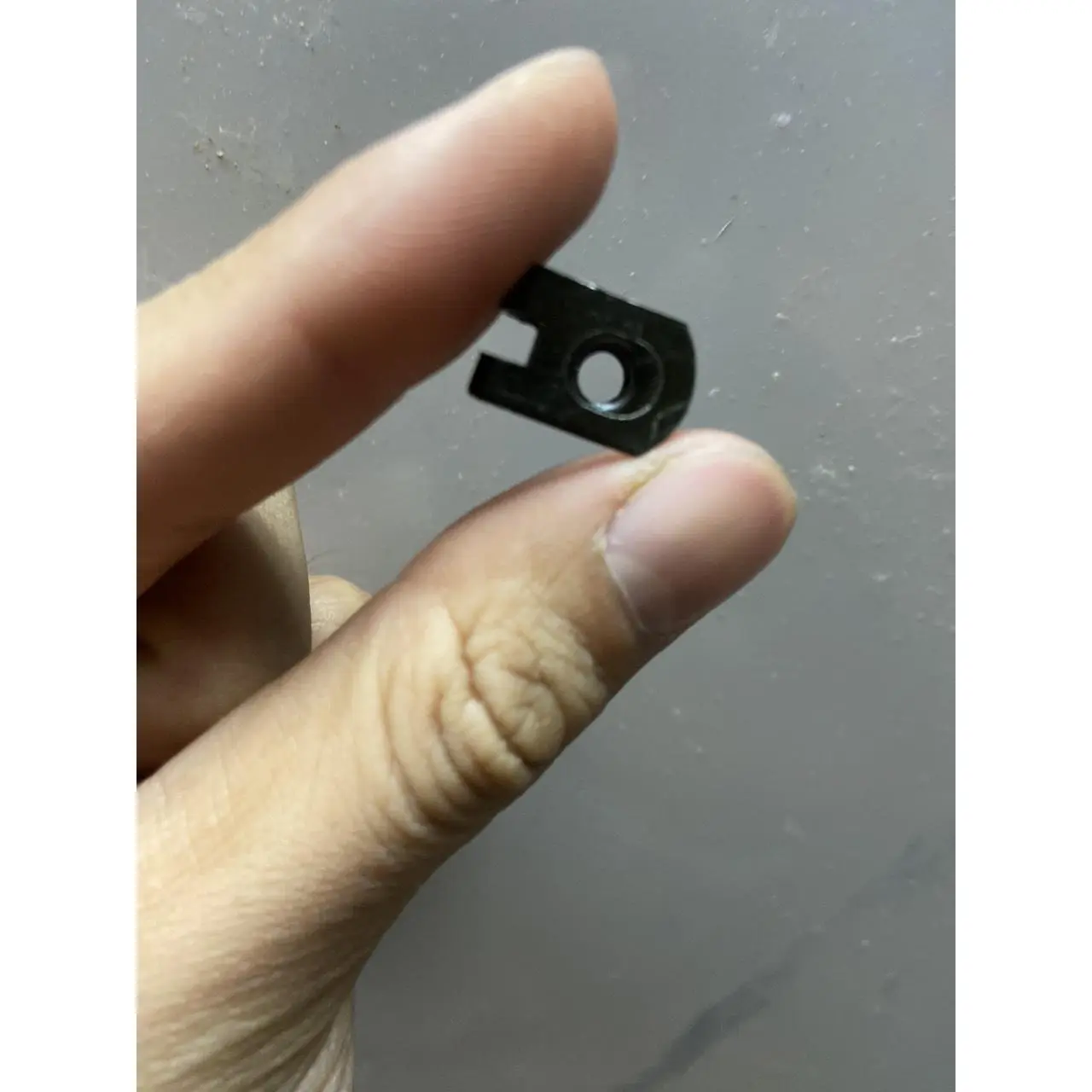 Pát kẹp 4li 5li 6li răng nhuyễn Honda Yamaha màu trắng, màu đen Phụ Tùng