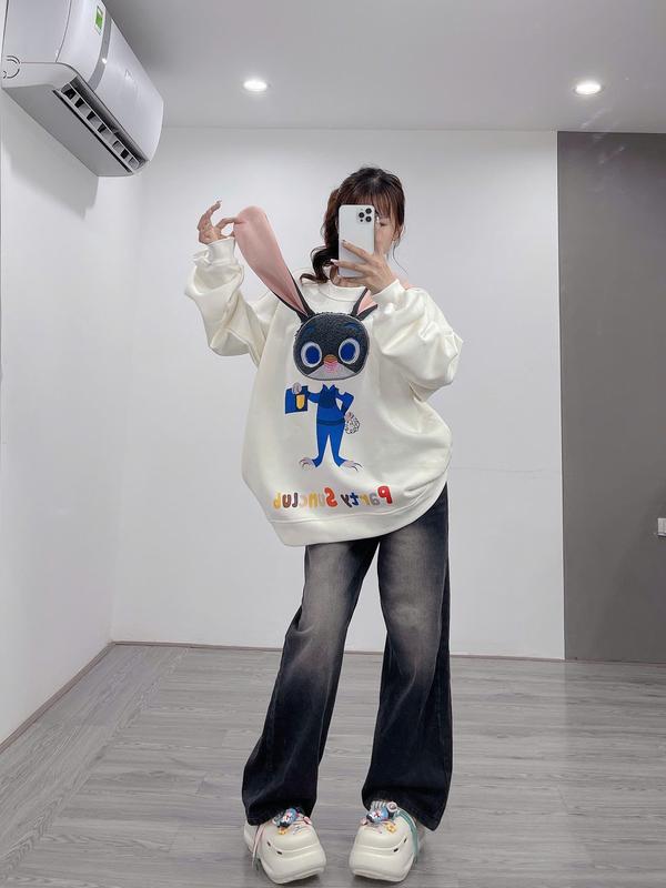 ÁO NỈ SWEATER CỔ TRÒN HÌNH THỎ THÊU XÙ TAI DÀI ( HÀNG MỚI VỀ ) ( Women Top Hoodie Nữ ) áo hoodie Kem