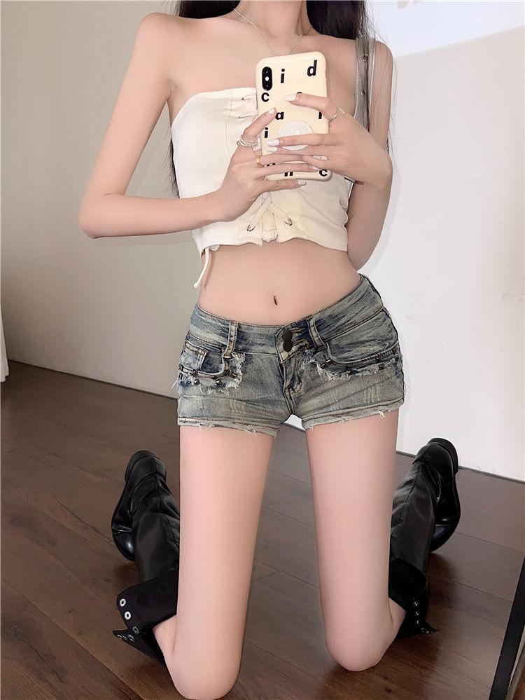 Product Introduction of Quần Short Denim Siêu Ngắn, Phong Cách Mỹ, Cạp Thấp, Dành Cho Nữ, Mặc Mùa Hè, Bó Sát Hông, Quần Hot, Màu Xanh Lam, Ôm Vừa Vặn, Quần Thẳng Gợi Cảm, Cô Gái Nóng Bỏng 5