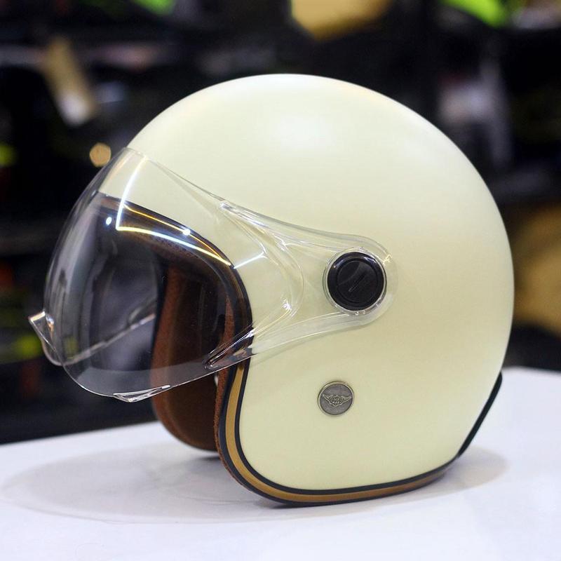 Mũ bảo hiểm 3/4 viền đồng có kính màu trắng sữa NTMAX TRUMP