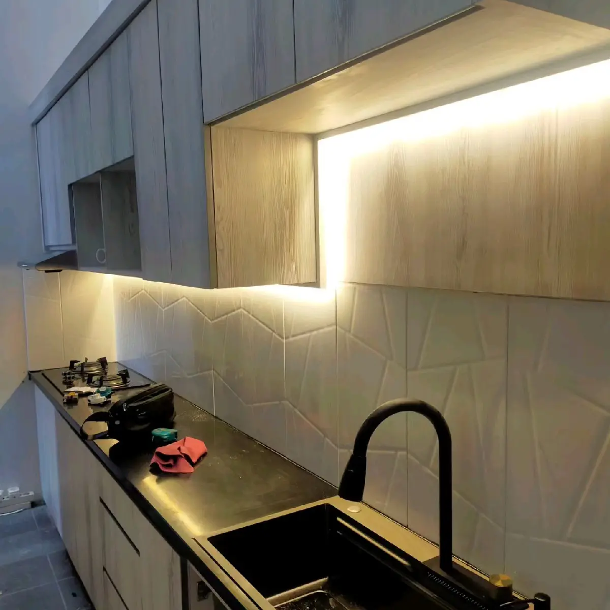 kitchen set minimalis dan lemari pakaian minimalis custom Pintu Geser Laci Tahan Lama Hitam Terakit Pintu Geser Tahan Lama Terakit Antik Hitam Furniture