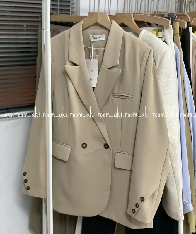 Áo blazer hai lớp túi nắp ba cúc chéo tay có đệm vai mỏng 266 2