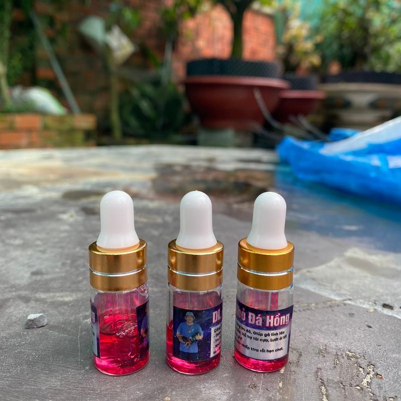  DL-Nhỏ đá hồng hỗ trợ khi thi đấu giúp gà bền sức tăng lực và lướt ói cực tốt 