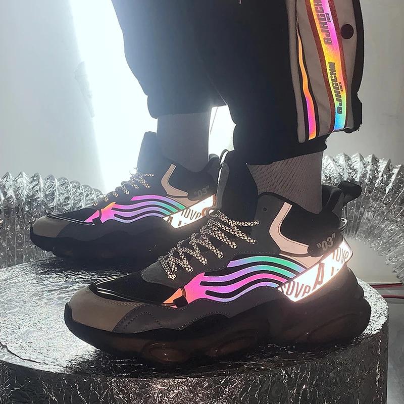 Benutzerdefinierte leuchtende Winter-Plüsch-Freizeit-Sneakers aus Leder in Übergröße US 13 EU 48 Sport-Laufschuhe mit Luftkissen für Herren, geschlossene Jungen_voghion.com