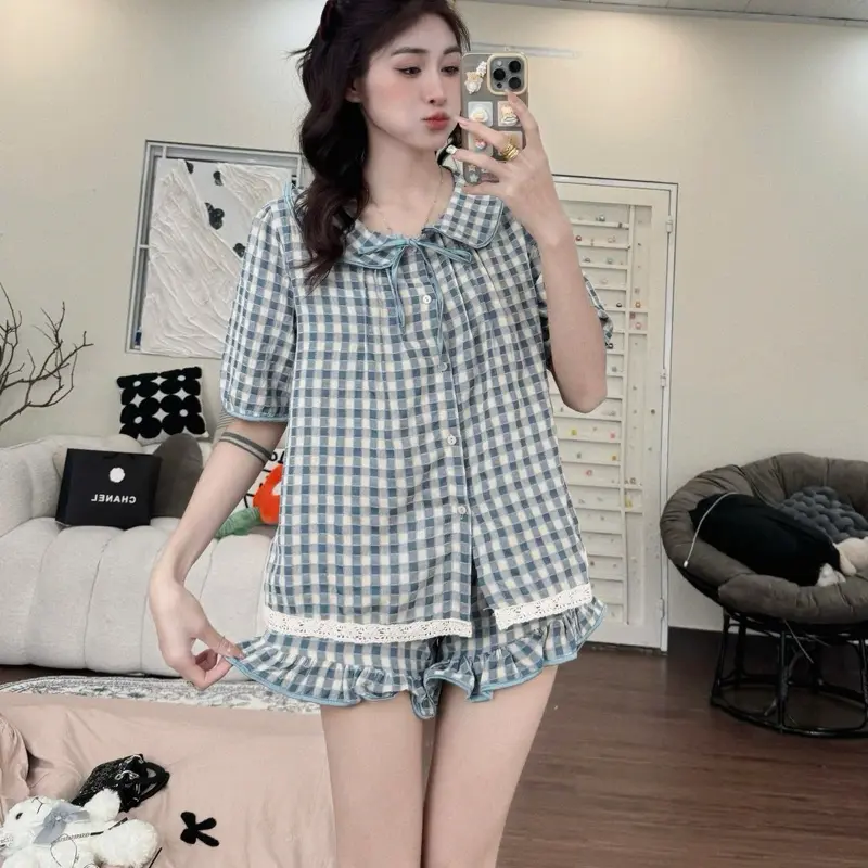 Bộ mặc nhà tiểu thư quần đùi áo cộc cổ sen kẻ caro Mẫu mới 2025 3