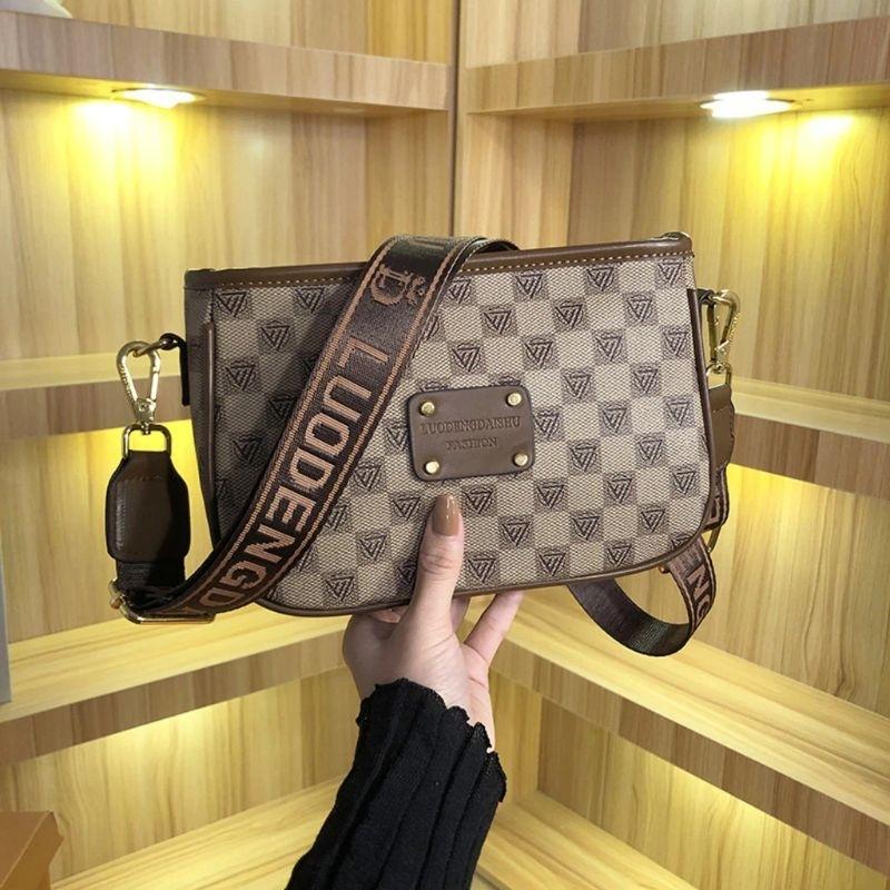 Túi xách nữ đeo vai đeo chéo kẻ ô dây dù bản to nam nữ đeo đều đep mã 295