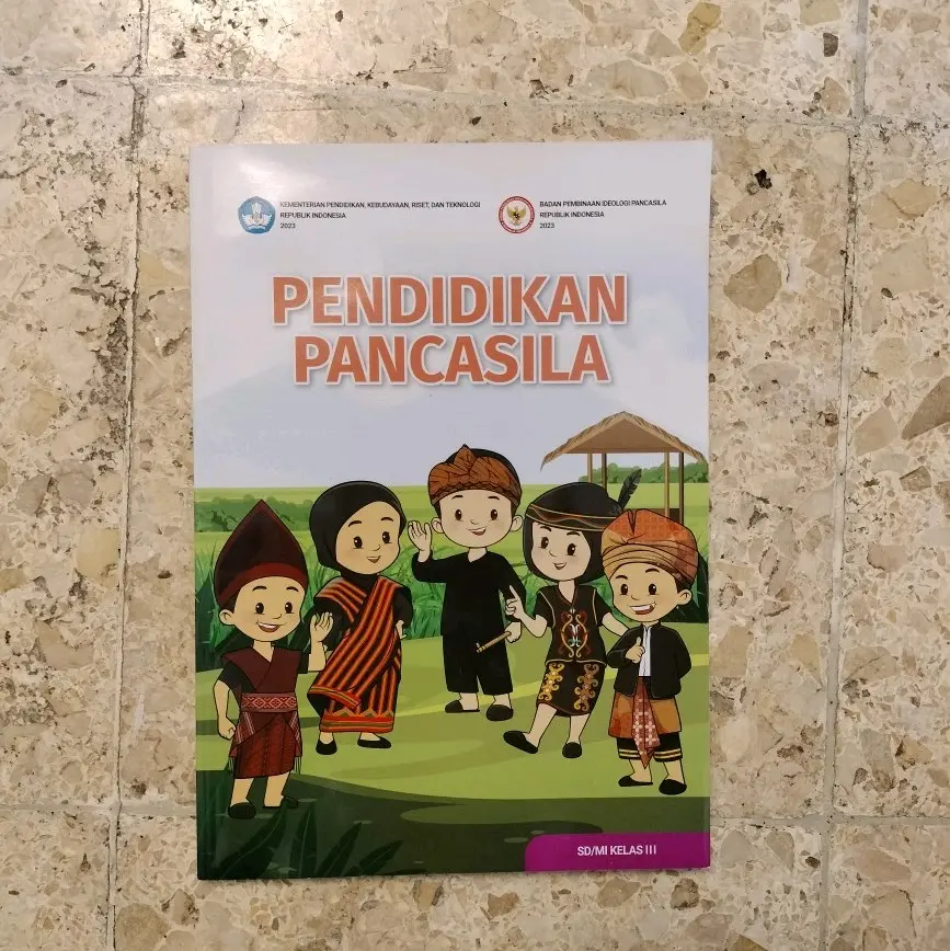 Buku pendidikan Pancasila kurikulum merdeka untuk SD/MI kelas 3