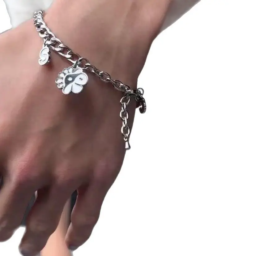 CORTIS Fashion Bracelet - Versatile and Minimalist Design by