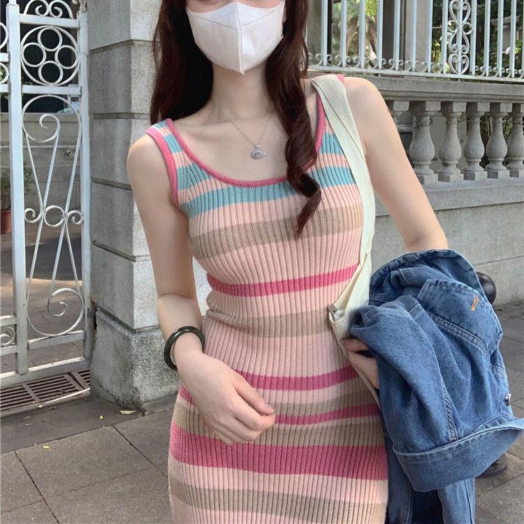 Product Introduction of Váy Hai Dây Dệt Kim, Sọc Dopamine Gradient Phong Cách Hàn Quốc, Hàng Mới Về Mùa Thu, Váy Vest Dài Trung Bình Dành Cho Nữ, Hợp Xu hướng Dress Khuy Women 6