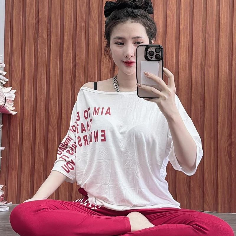 Bộ Tay dơi trễ Vai in chử Nhiều áo Thun lạnh quần borip co giản