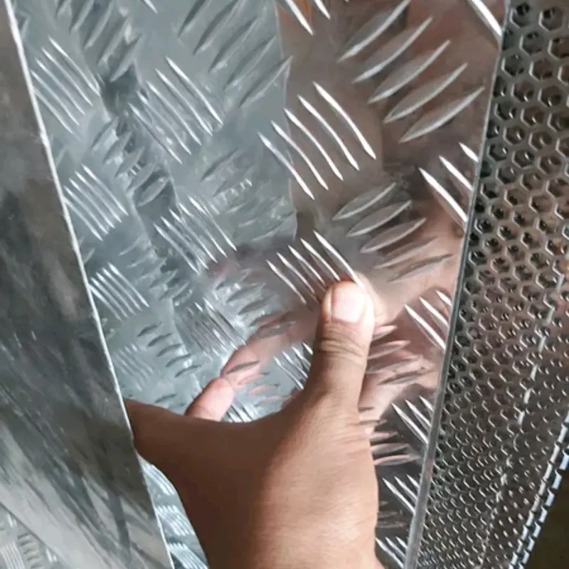 plat bordes alumunium 20 cm x 100 cm 0