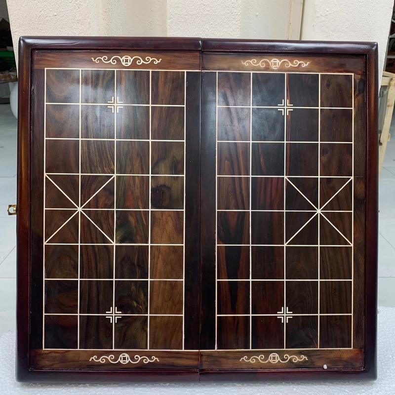 Bàn cờ tướng gỗ Trắc cao cấp