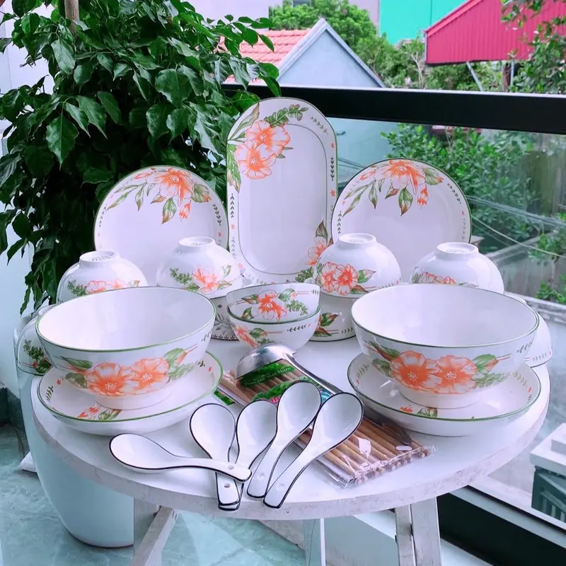 Bộ bát đĩa hoa hạnh phúc gốm sứ 2