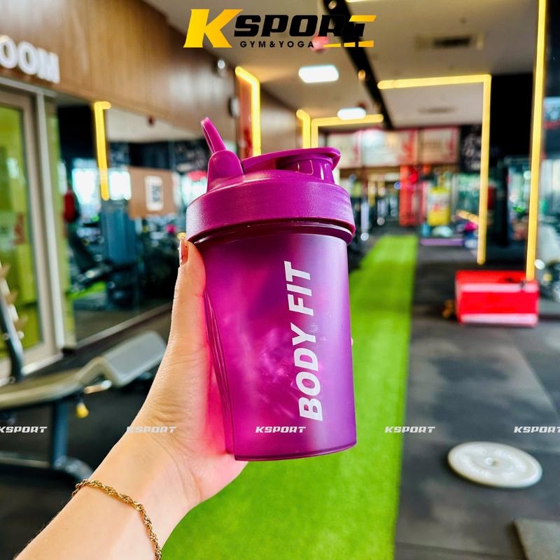 Bình Nước, Bình Lắc Whey Dung Tích 450ml Kèm Con Lắc Lò Xo, Bình Nước Thể Thao Chất Liệu PP5 Có Vạch Chia ml 6