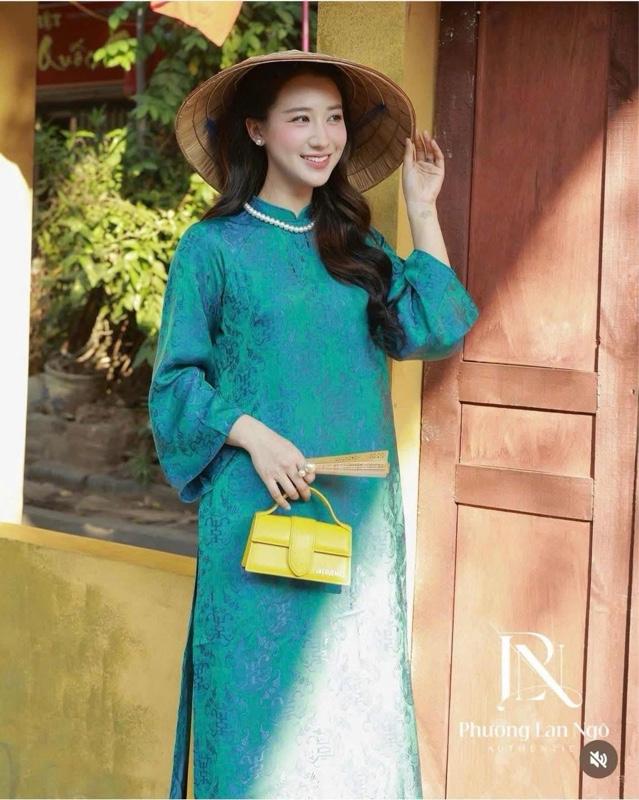 Product Introduction of Áo Dài Lụa Gấm Cao Cấp Thọ Dơi, Mặc Tết Đi Chơi, Dạo Phố, Chụp Ảnh Cực Đẹp 34