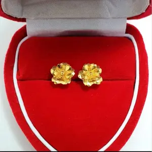 ANTING TINDIK GIWANG MOTIF KEMBANG ANTING WANITA DEWASA ANTING TITANIUM ANTI KARAT DAN TIDAK LUNTUR julia aksesoris