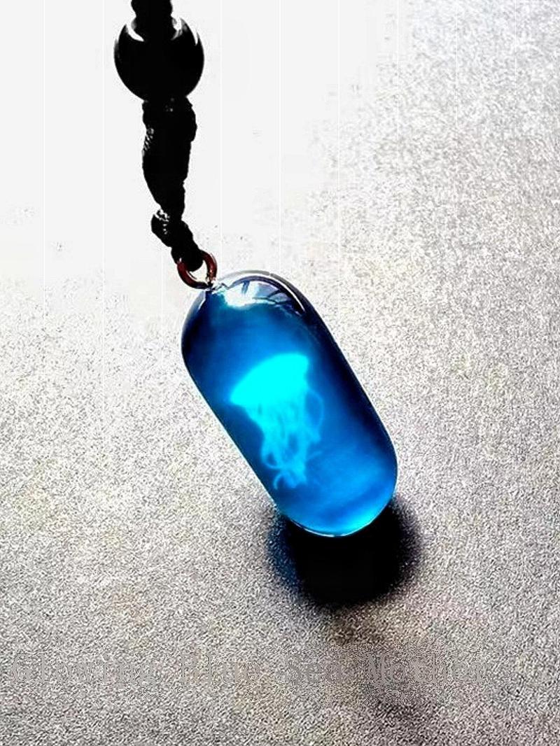 Product Introduction of Fashionable Jellyfish Design Pendant Necklace for Women & Men,  Fashion Jewelry for Party, Daily Clothing Decor, Trendy All-match & Exquisite Jewelry for Birthday Gift 8