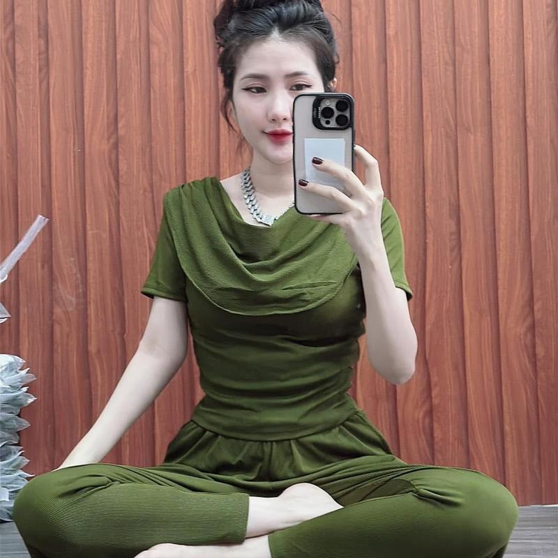 Set Cổ Đổ Gân tăm lạnh tay ngắn quần dáng baggy ôm co giản