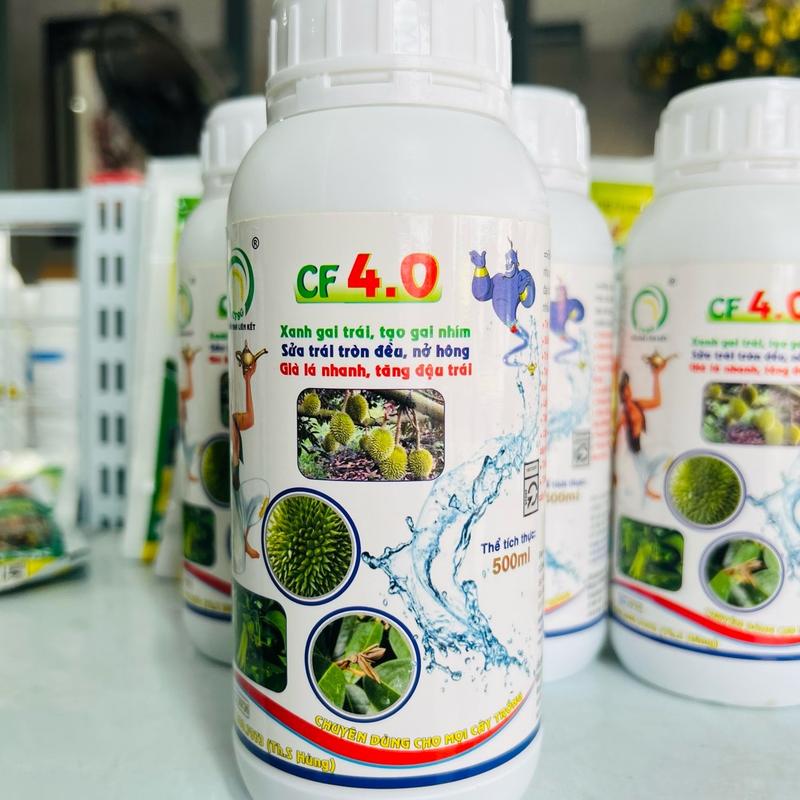 Phân bón lá sửa tướng trái sầu riêng, xanh gai, nở hông, chống rụng trái. 1 chai pha 200-400 lít. Phun trực tiếp vô trái và mặt dưới lá. Hiệu quả cao đã ứng dụng nhiều năm