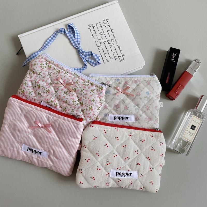 Product Introduction of Ví Vải Mini Chần Bông Dễ Thương Pepper Clothing Mini Pouch đựnġ Tiền Thẻ Mỹ Phẩm Make Up Son Chìa Khoá Đồ Cá Nhân - Ví 10
