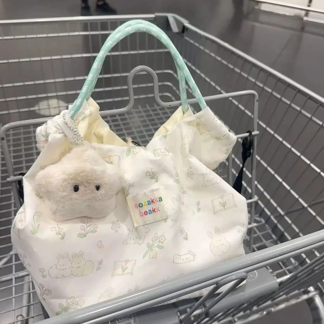 Beg Bahu Kanvas, Rekaan Bunga Comel, Ketibaan Baru, Sesuai untuk Pelajar Perempuan, Kapasiti Besar, Beg Tote, Beg Komuter
