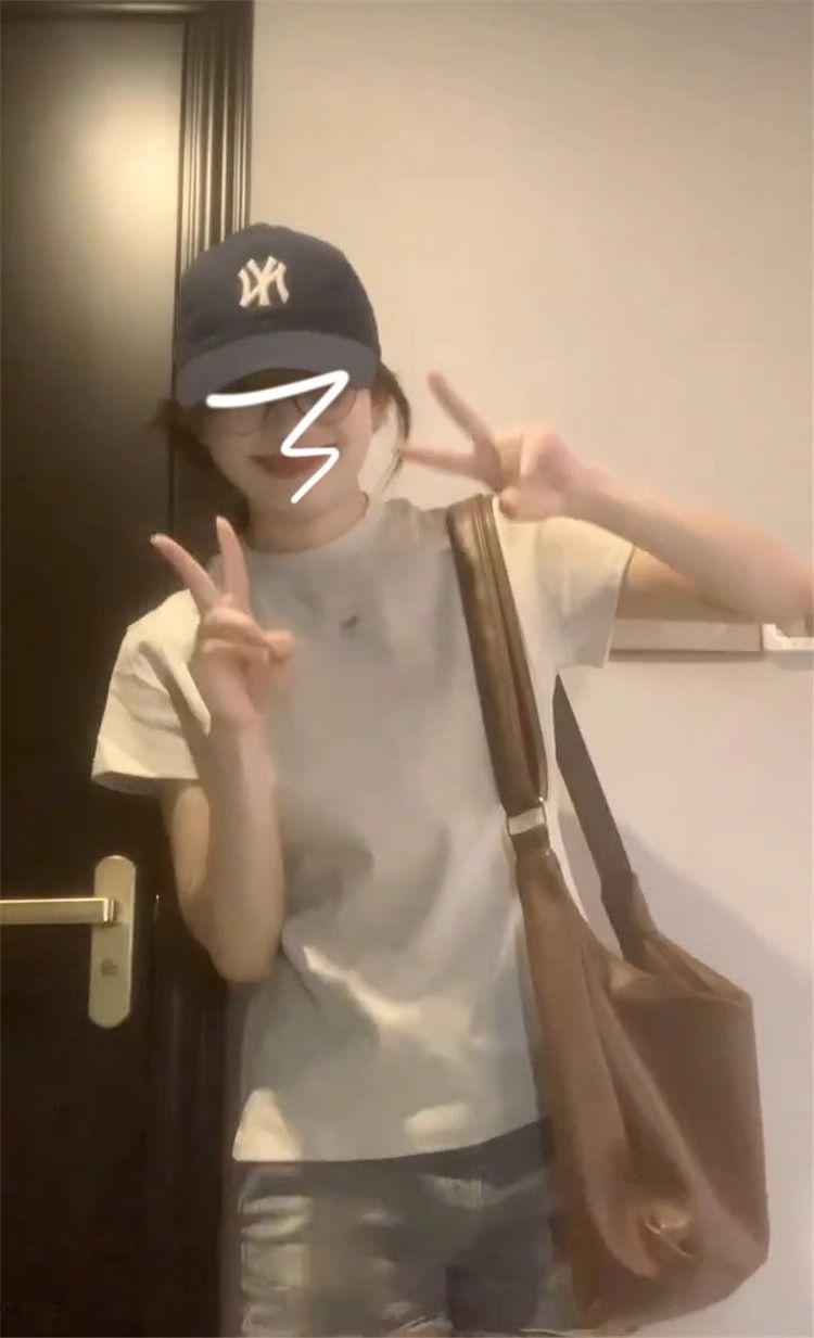 Product Introduction of Cotton all-match gray short-sleepted summer WOMEN'S T-shirt new slim fit slim American design casual slim top 5