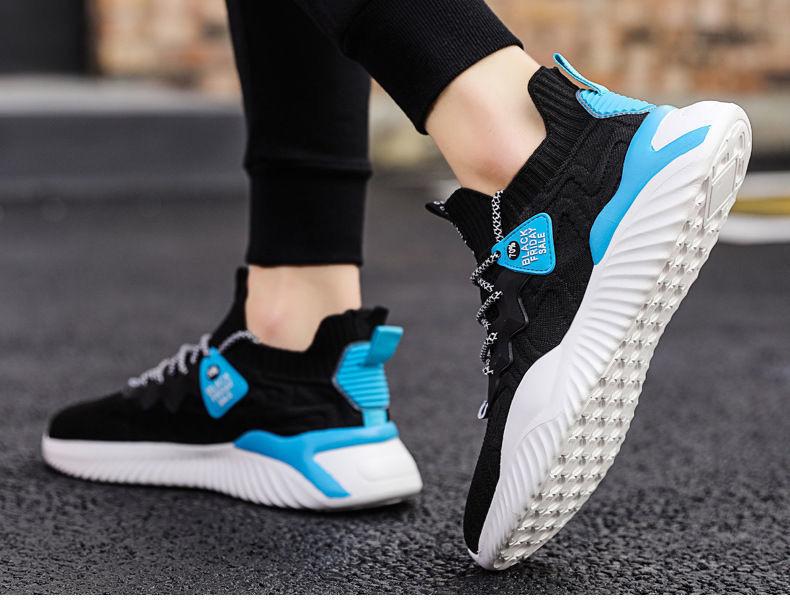 Product Introduction of Men's Shoes Summer Breathable Sneakers Korean Style Trendy Men's Casual Shoes Versatile Mesh Coconut Shoes Old Beijing Cloth Shoes 9