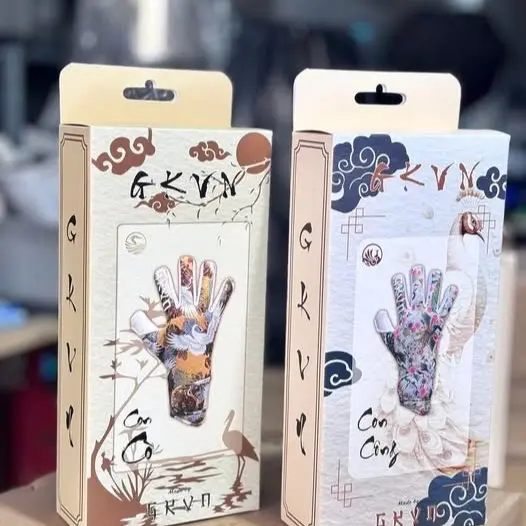 găng tay thủ môn Gkvn Công, Gkvn Cò