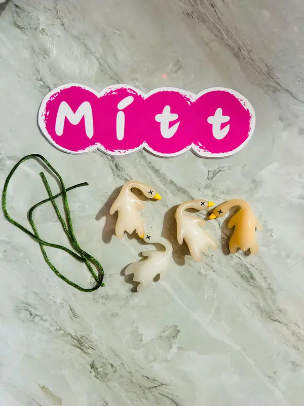 Đồ chơi vịt đổi màu, móc khóa vịt đổi màu dễ thương, đổi màu khi ra nắng 5