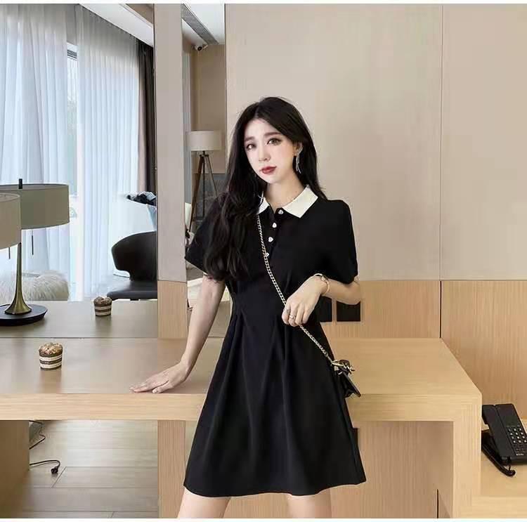 Product Introduction of Váy Đen Nhỏ Phong Cách Hepburn, Quần Áo Nữ, Cổ Polo Nhỏ Độc Đáo, Váy Bó Sát Eo, Màu Đen, Hàng Mới Về Cho Mùa Hè 2022, Màu Đen, Phong Cách Nữ 3