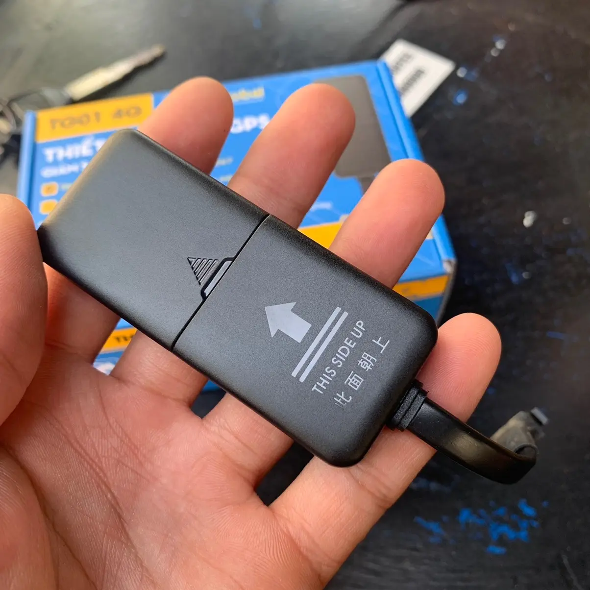 Thiết bị gps cho xe máy ô tô Định Vị