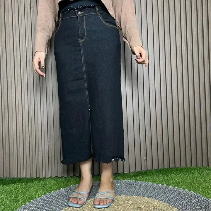 rok belah depan rawis atas bawah
