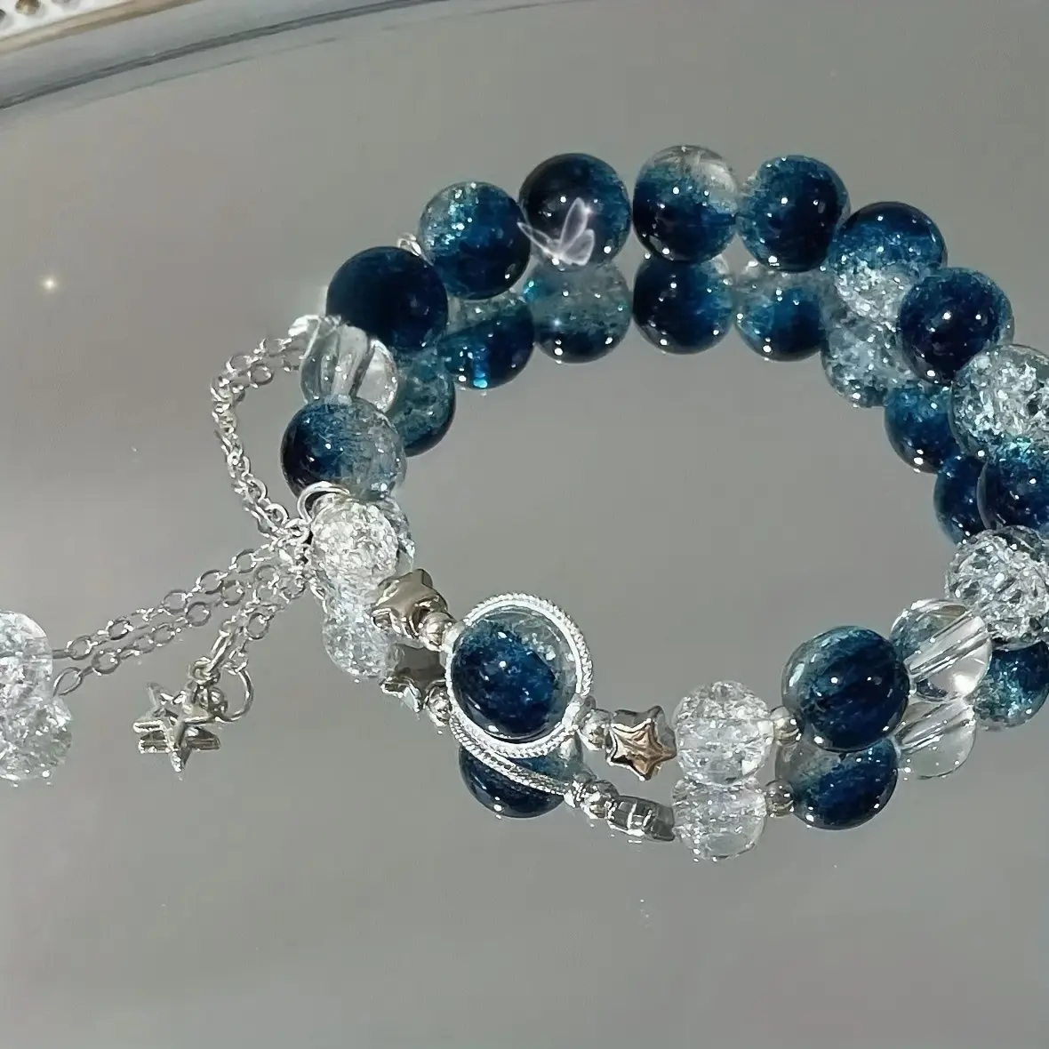 1pc Shimmering Star Bracelet - Fashionable Beaded Design for Men & Women - Adjustable, Durable Unisex Style