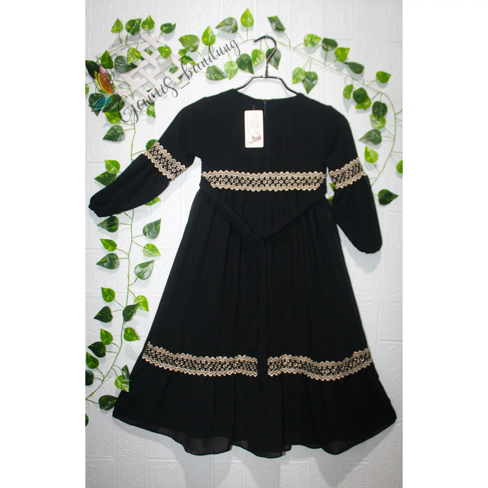 Gamis anak  ceruty babydoll model renda sakura terbaru Muslim Baju