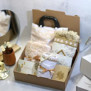 Hampers lebaran mukena ridul fitri parcel paket seserahan mahar alat sholat kado nikah Motif Muslim Sajadah
