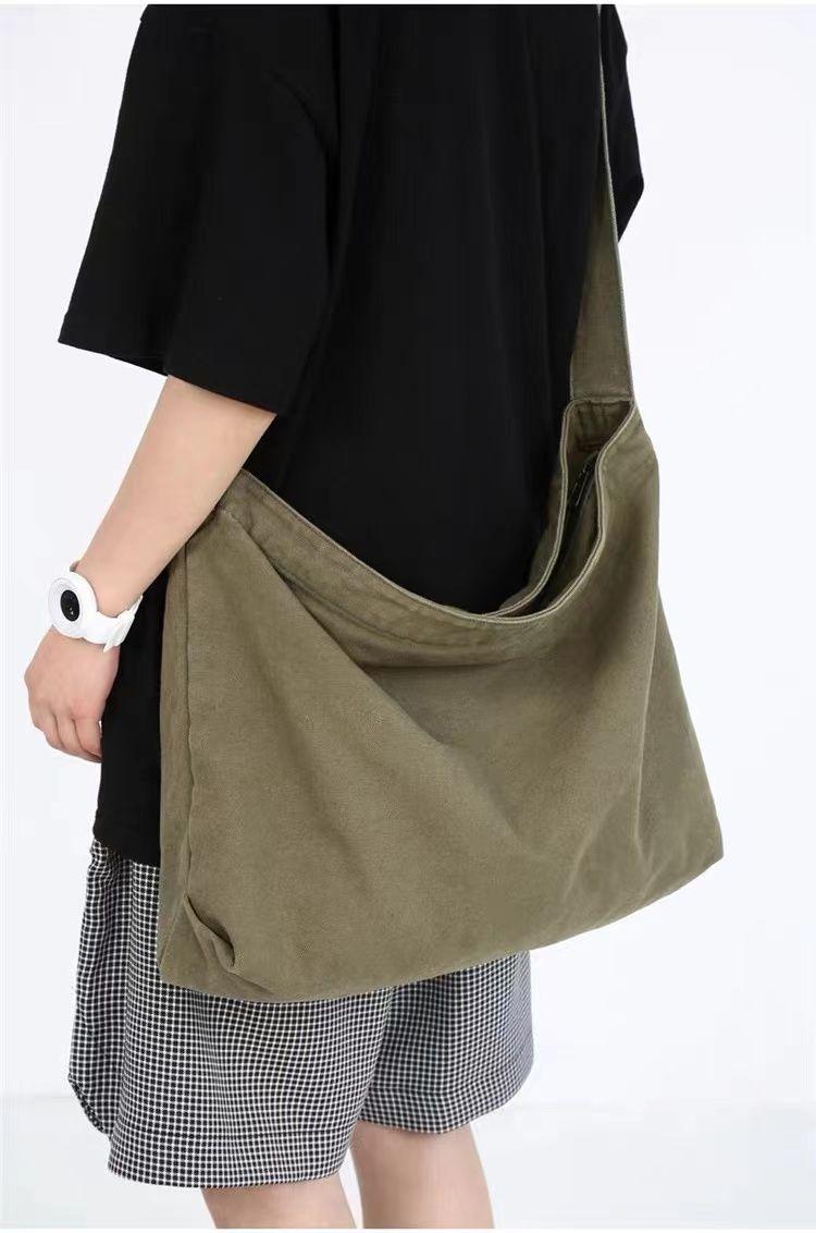 Product Introduction of Canvas Vintage Crossbody Bag for Students, Unisex Handbag, Commuting Student Shoulder Bag, Large Capacity Backpack 26