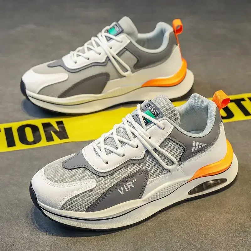 Men's Lightweight Soft-soled Mesh Breathable Running Shoes and Comfortable Shock-absorbing Sports Shoes in Summer