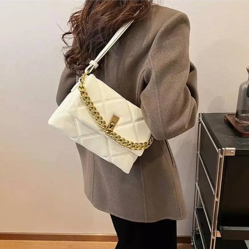 Túi dây xích cầm tay đeo chéo bản to sang trọng đi làm đi chơi Bag Nữ Nhung Da Kem Tote Đeo Vai Chữ Nhật 0