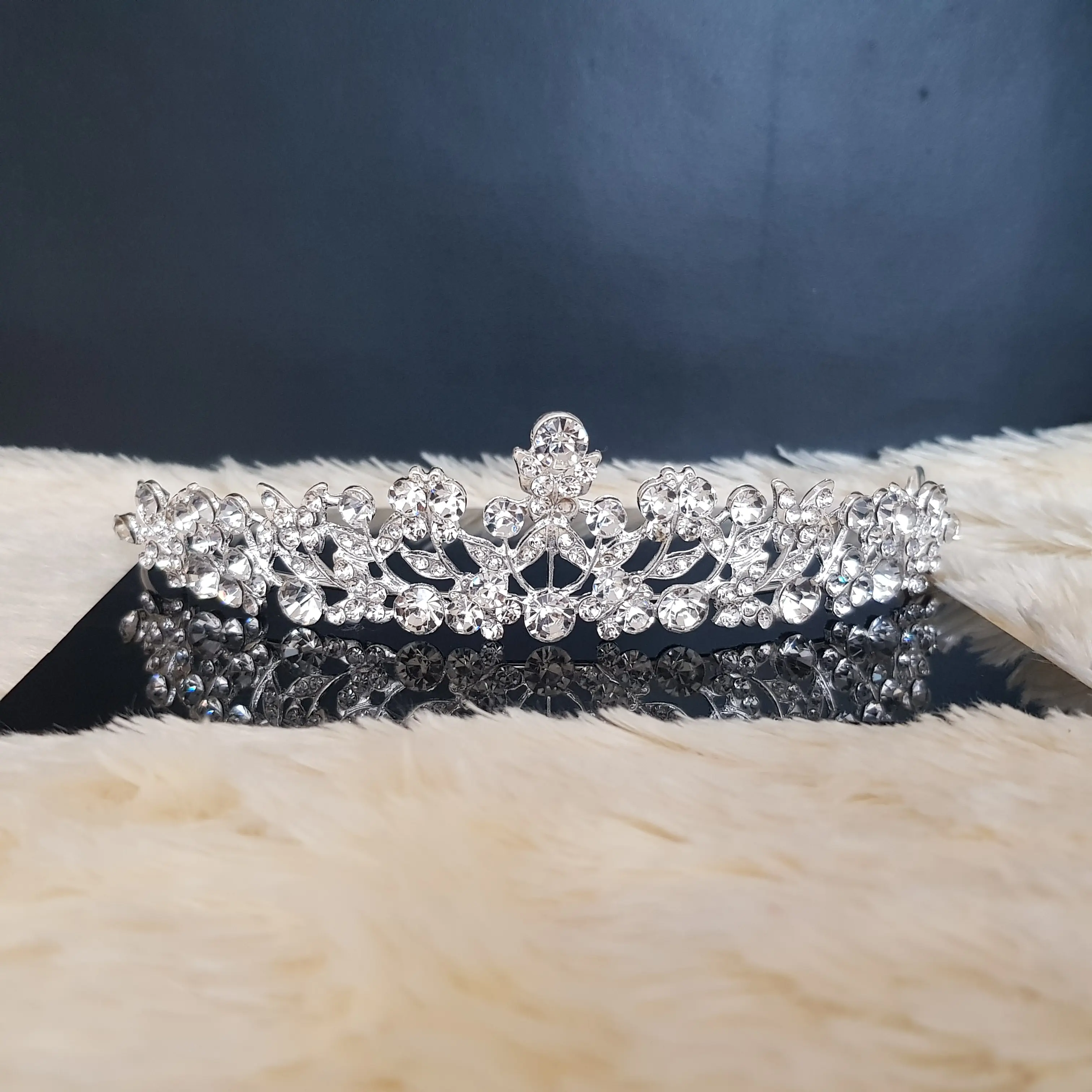 Mahkota M2532 Silver+Gold - 100115