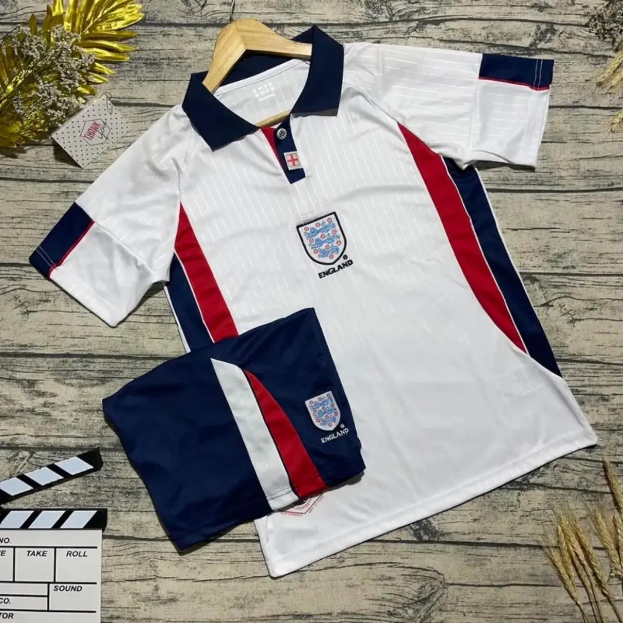 Áo Bóng Đá , Áo Đá Banh Đội Tuyển Anh Trắng 1998 In Backham  - Vải Polyester Thái Lan