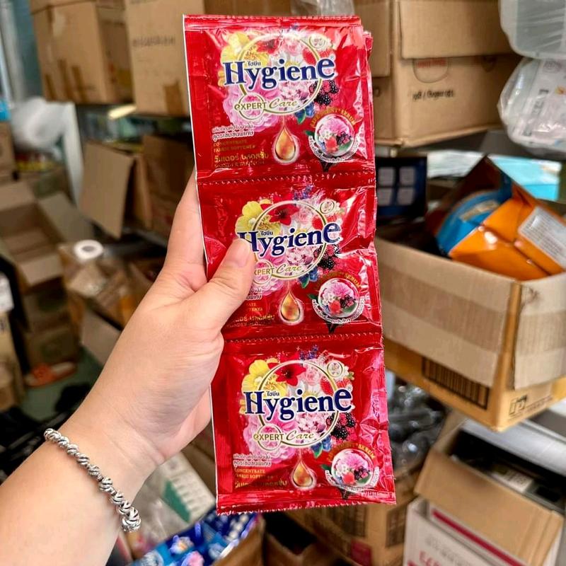 Dây 12 gói nước xả hygiene màu đen 4